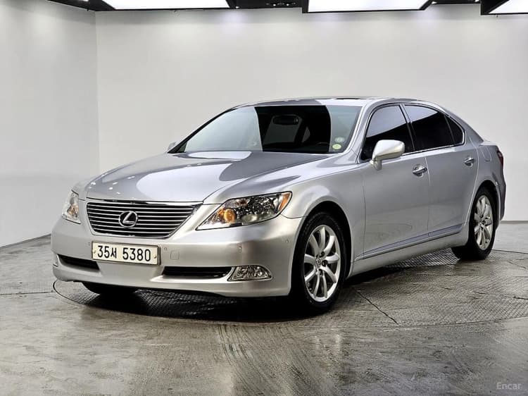 LS460L