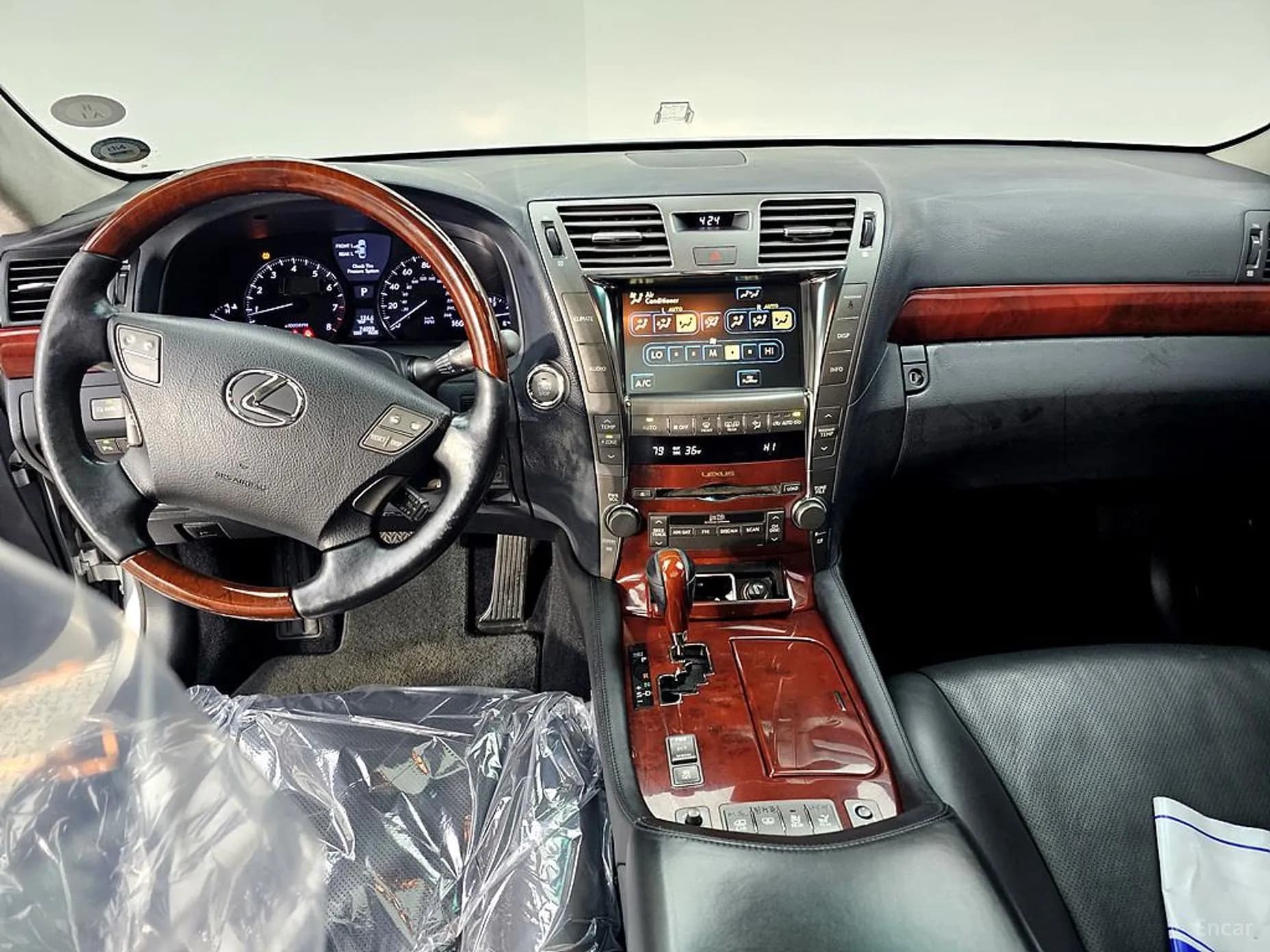 LS460L