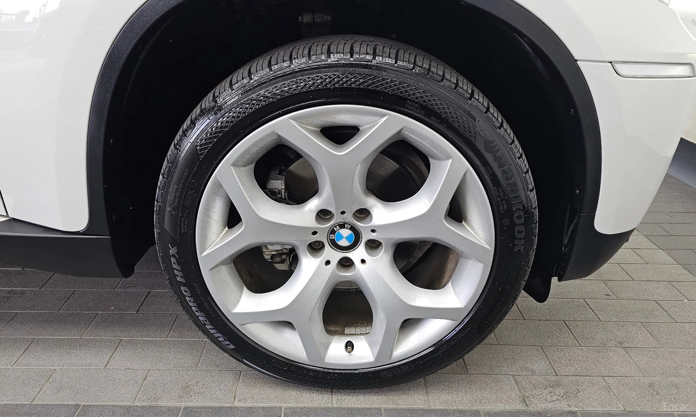 X6 (E71)