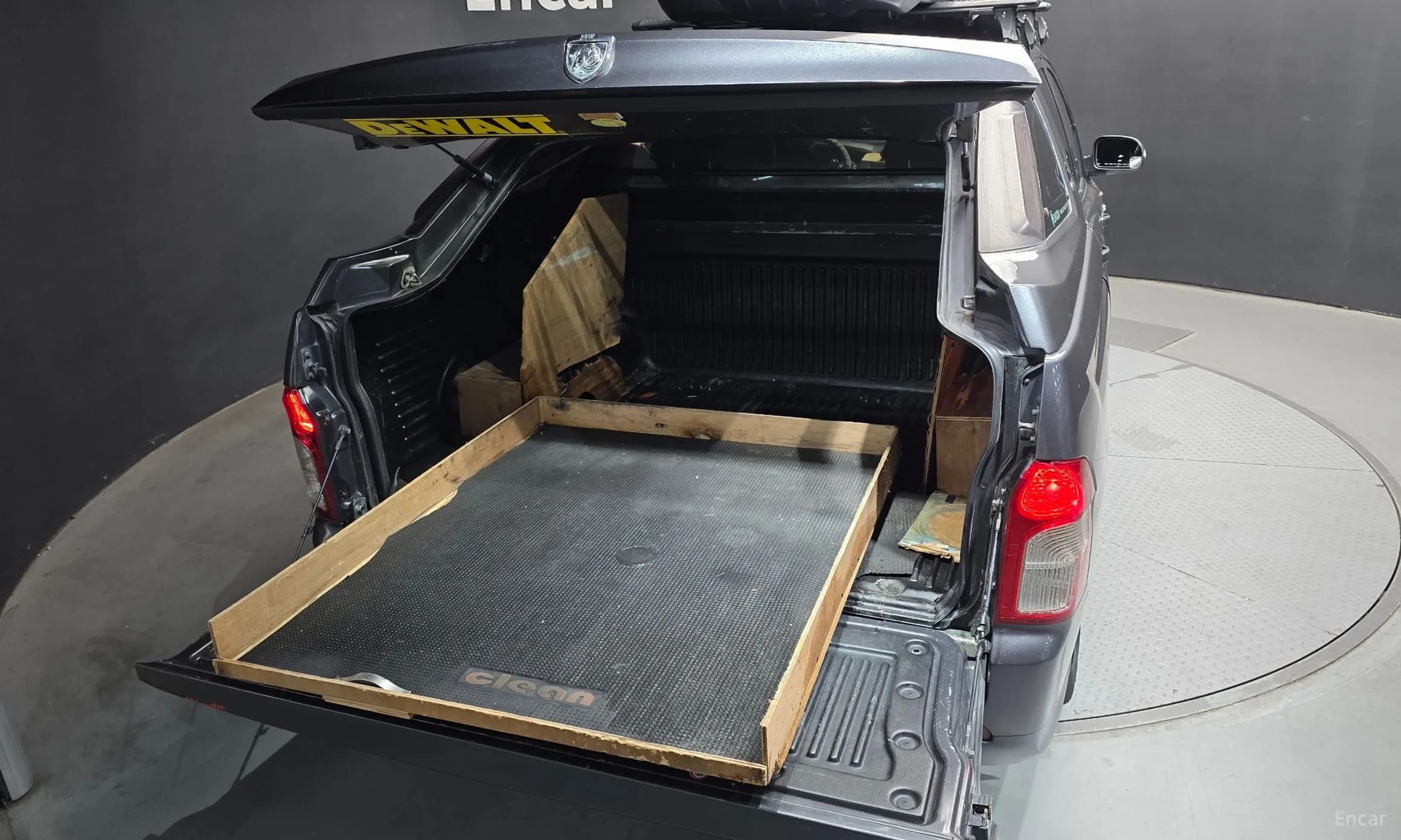 Korando Sports