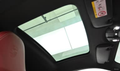 911 (992)