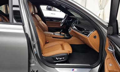 7 Series (G11)