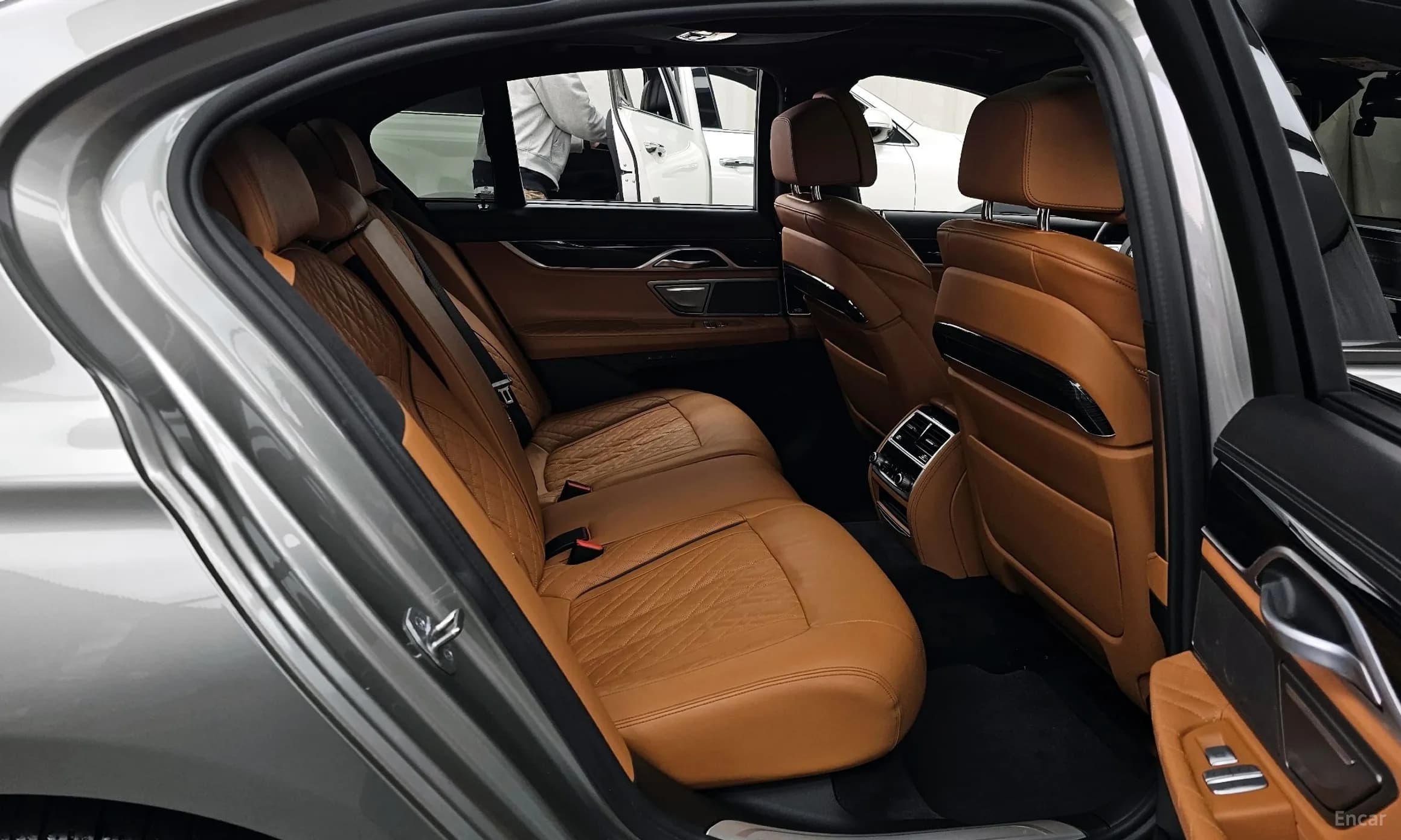 7 Series (G11)