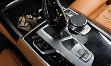 7 Series (G11)