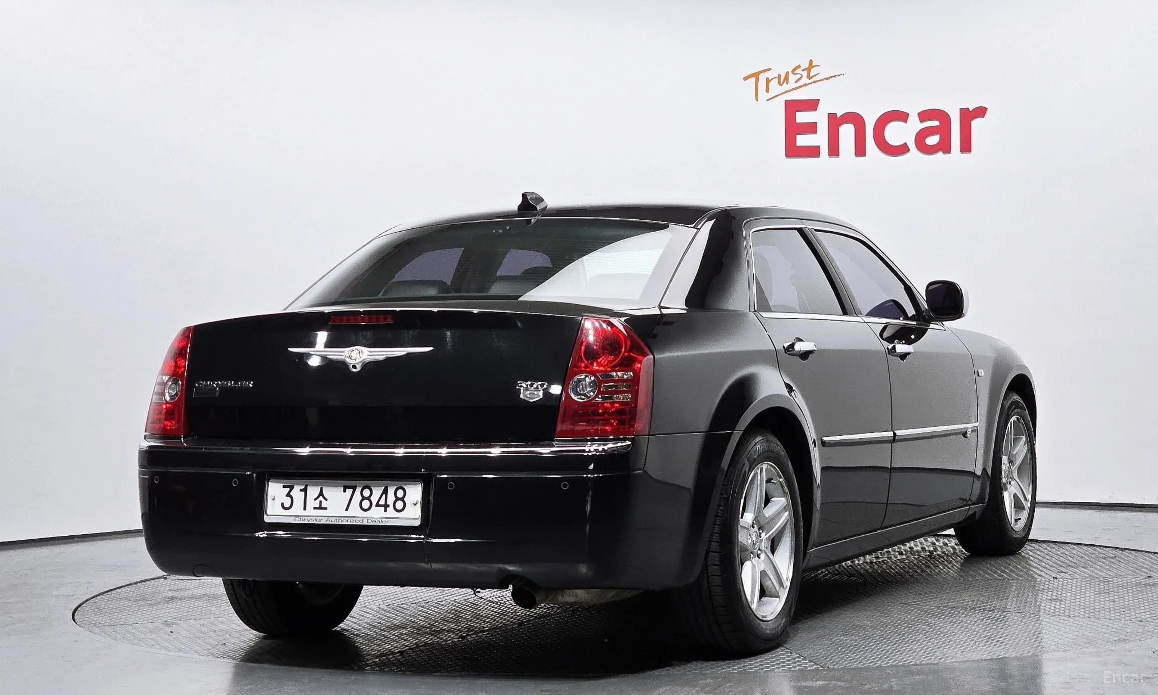 300C