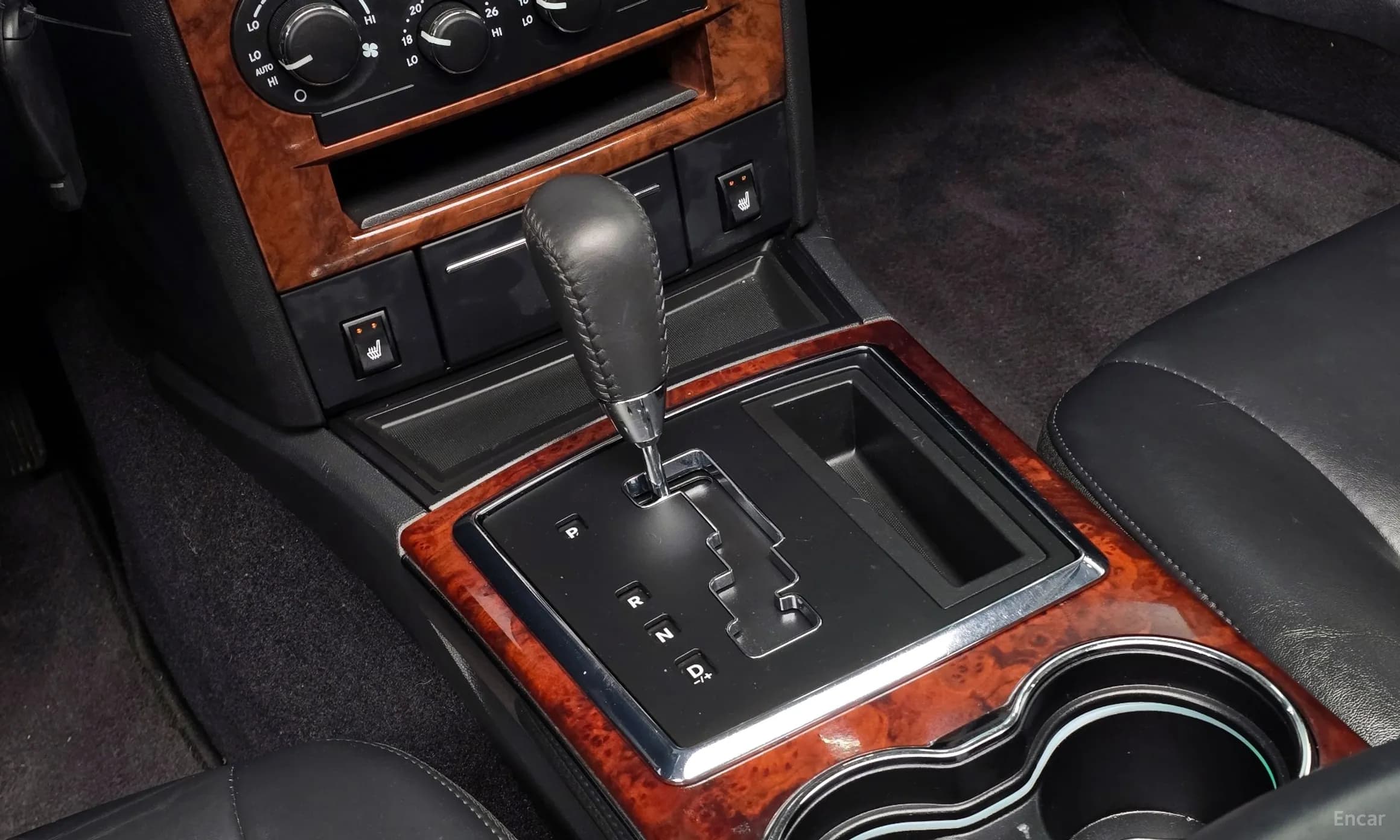 300C