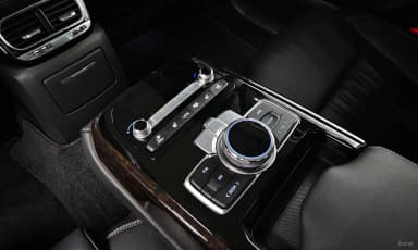 G90