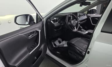 RAV4 5th Generation