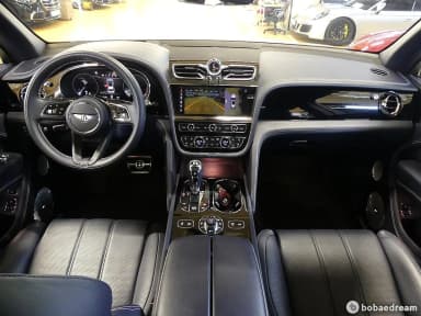 Bentayga