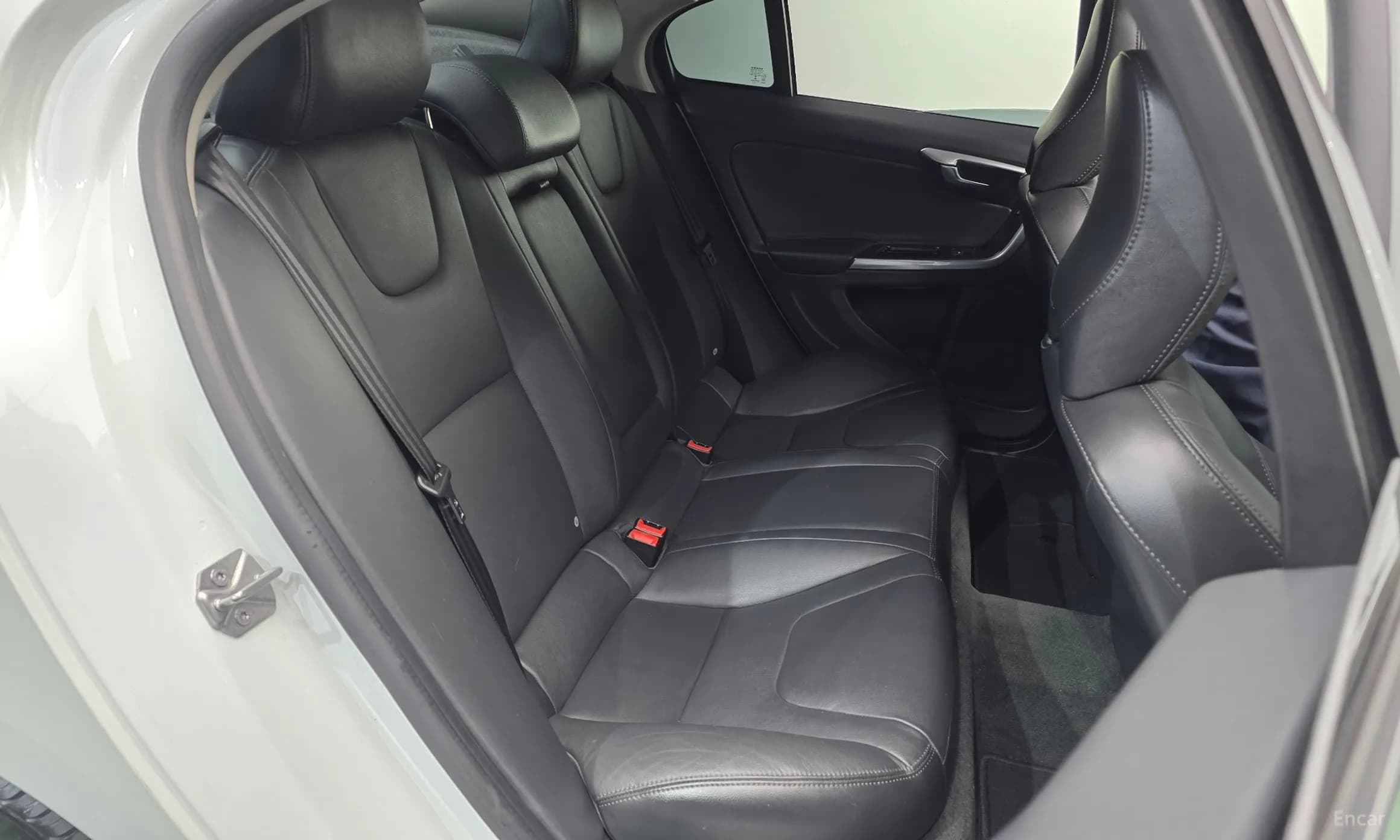 S60