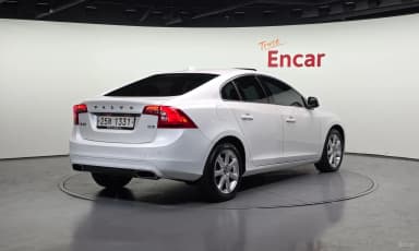 S60