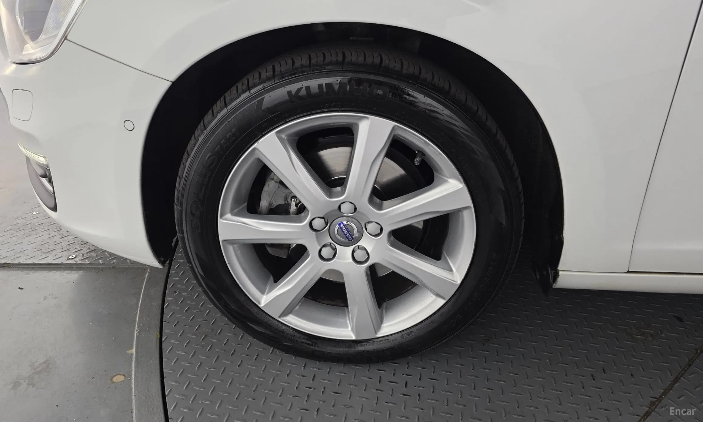 S60