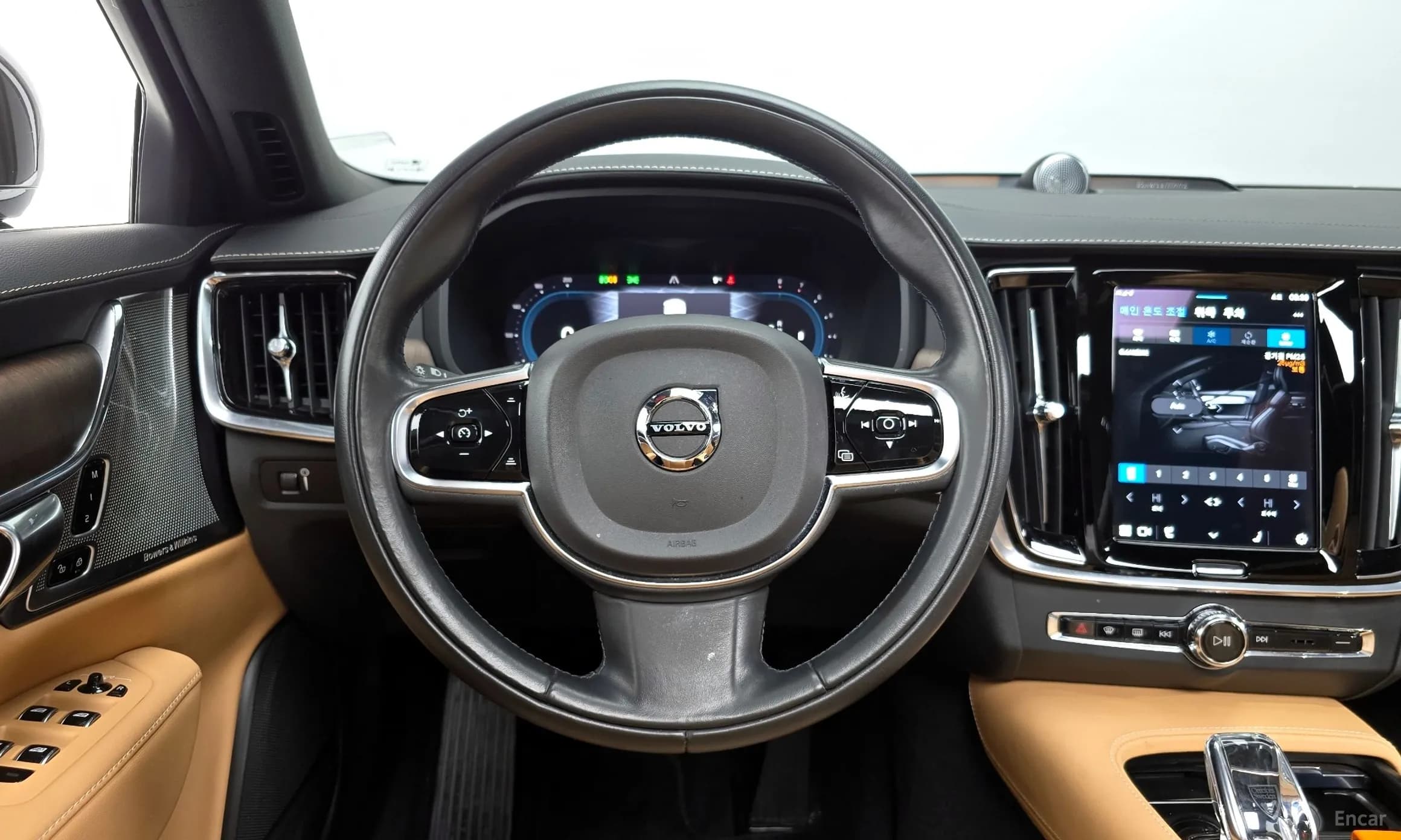 S90