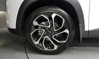 Trax Crossover