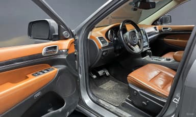 Grand Cherokee
