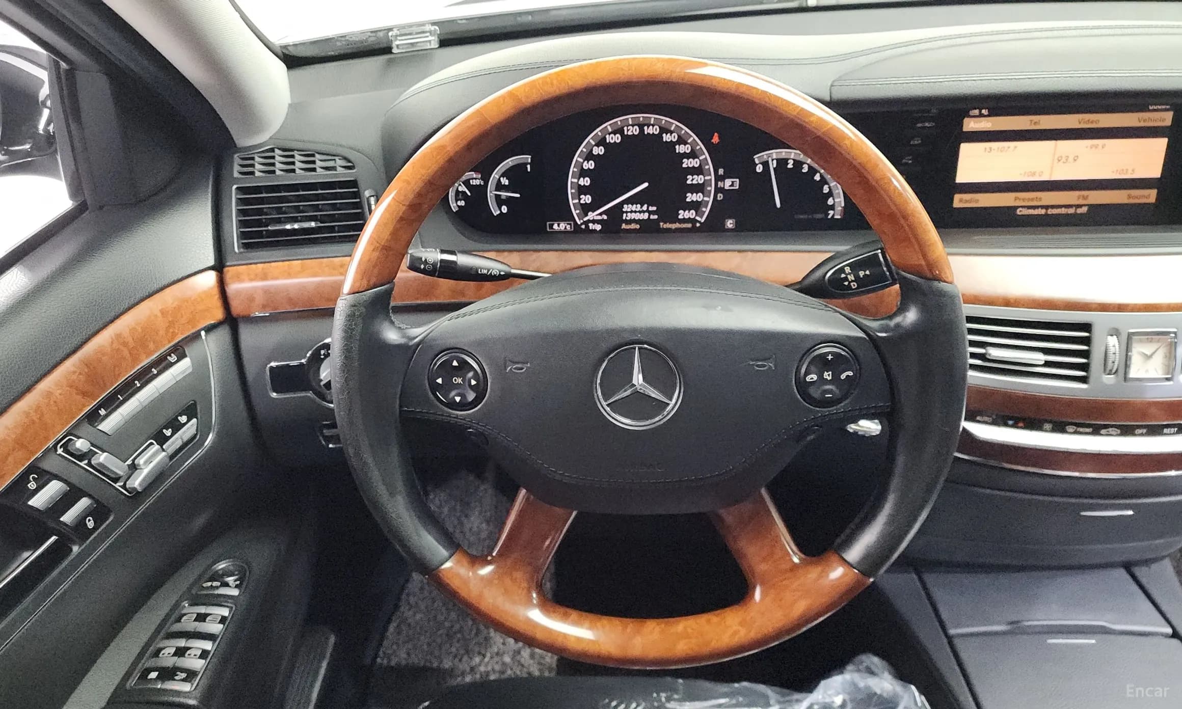 S-Class W221