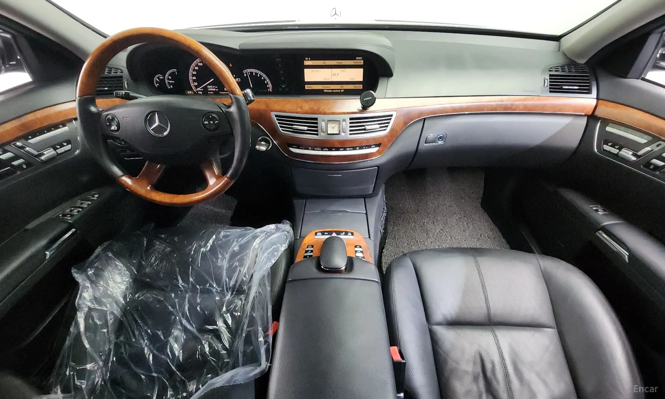 S-Class W221