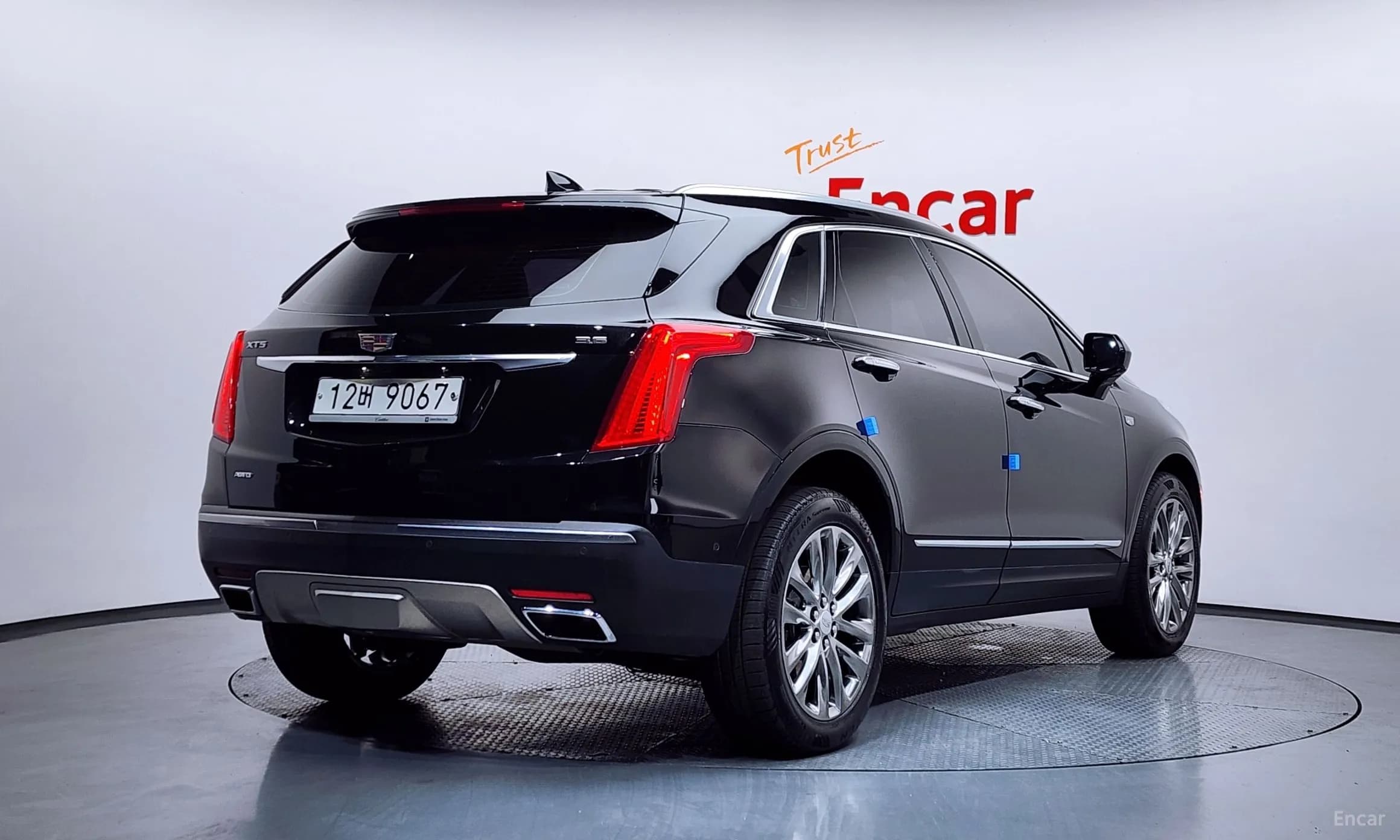XT5