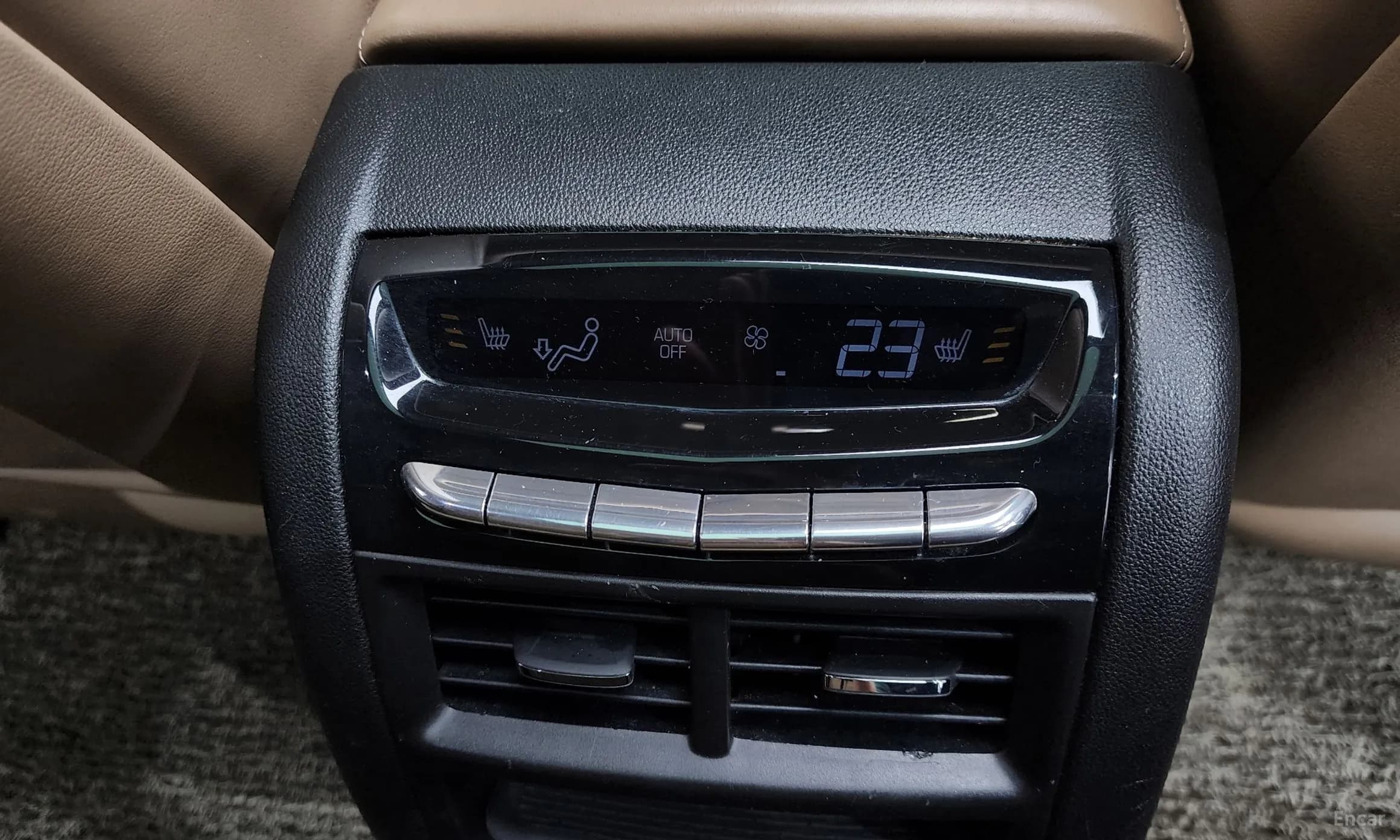 XT5