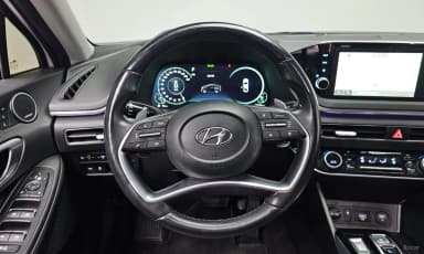 Sonata Hybrid (DN8)