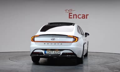 Sonata Hybrid (DN8)