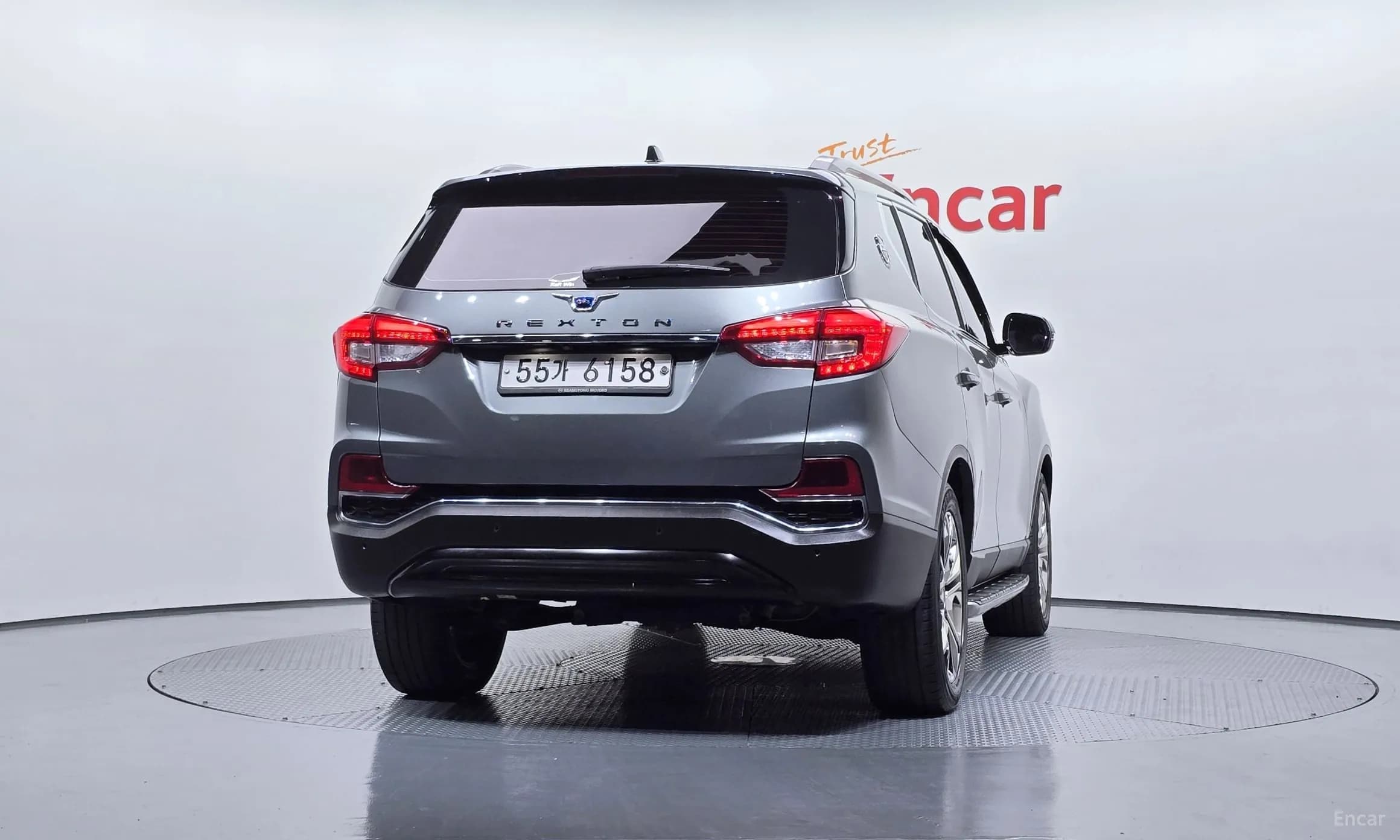 G4 Rexton
