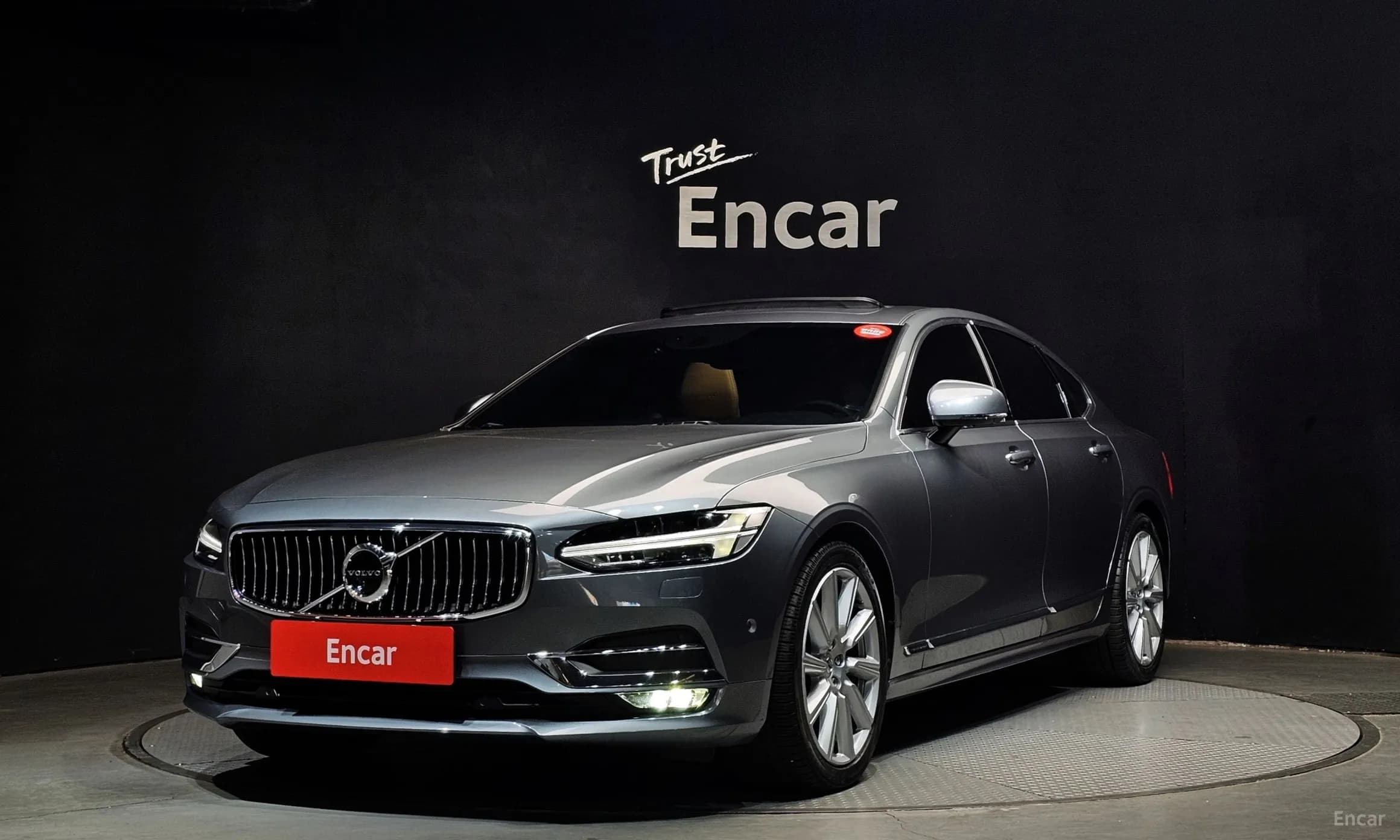 S90
