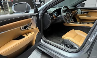 S90