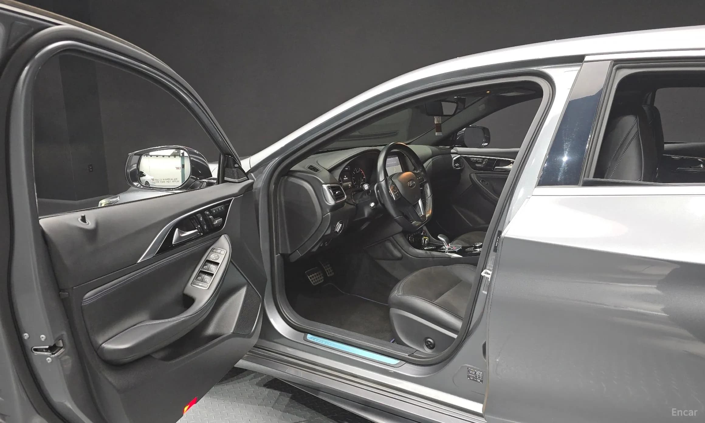 Q30