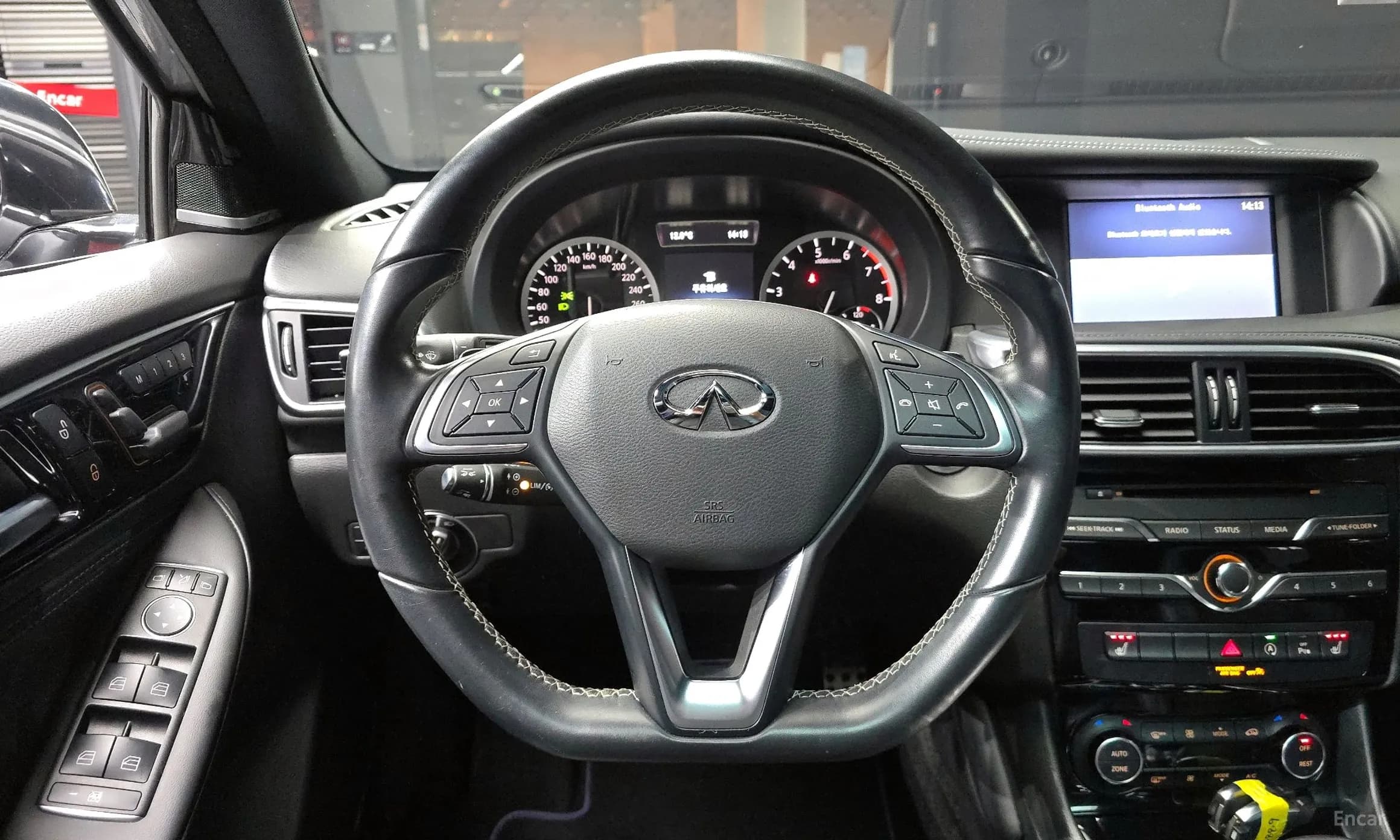 Q30