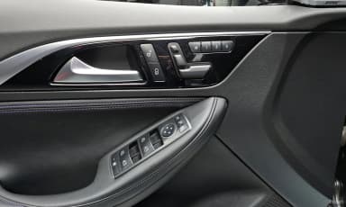 Q30