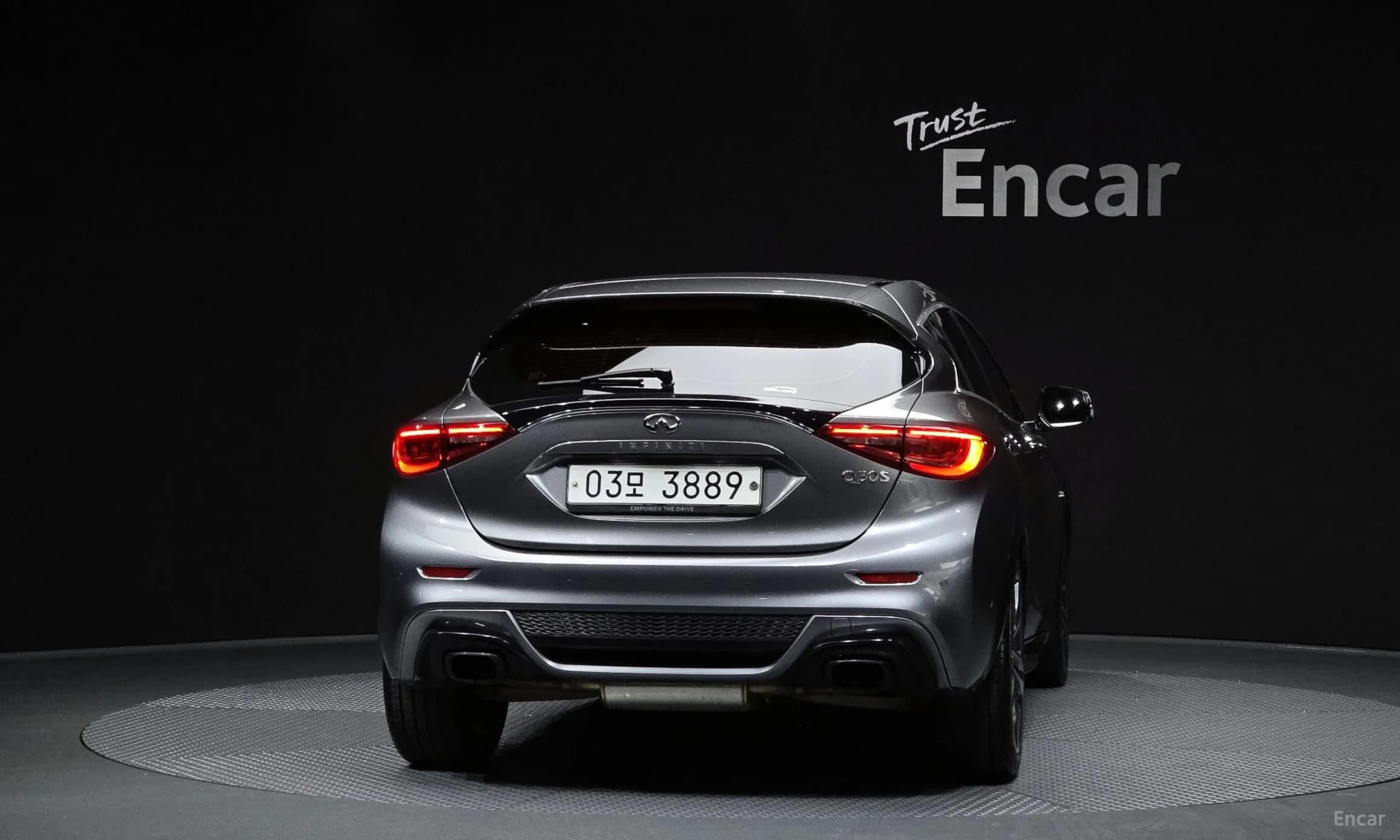Q30