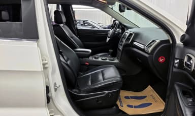 Grand Cherokee