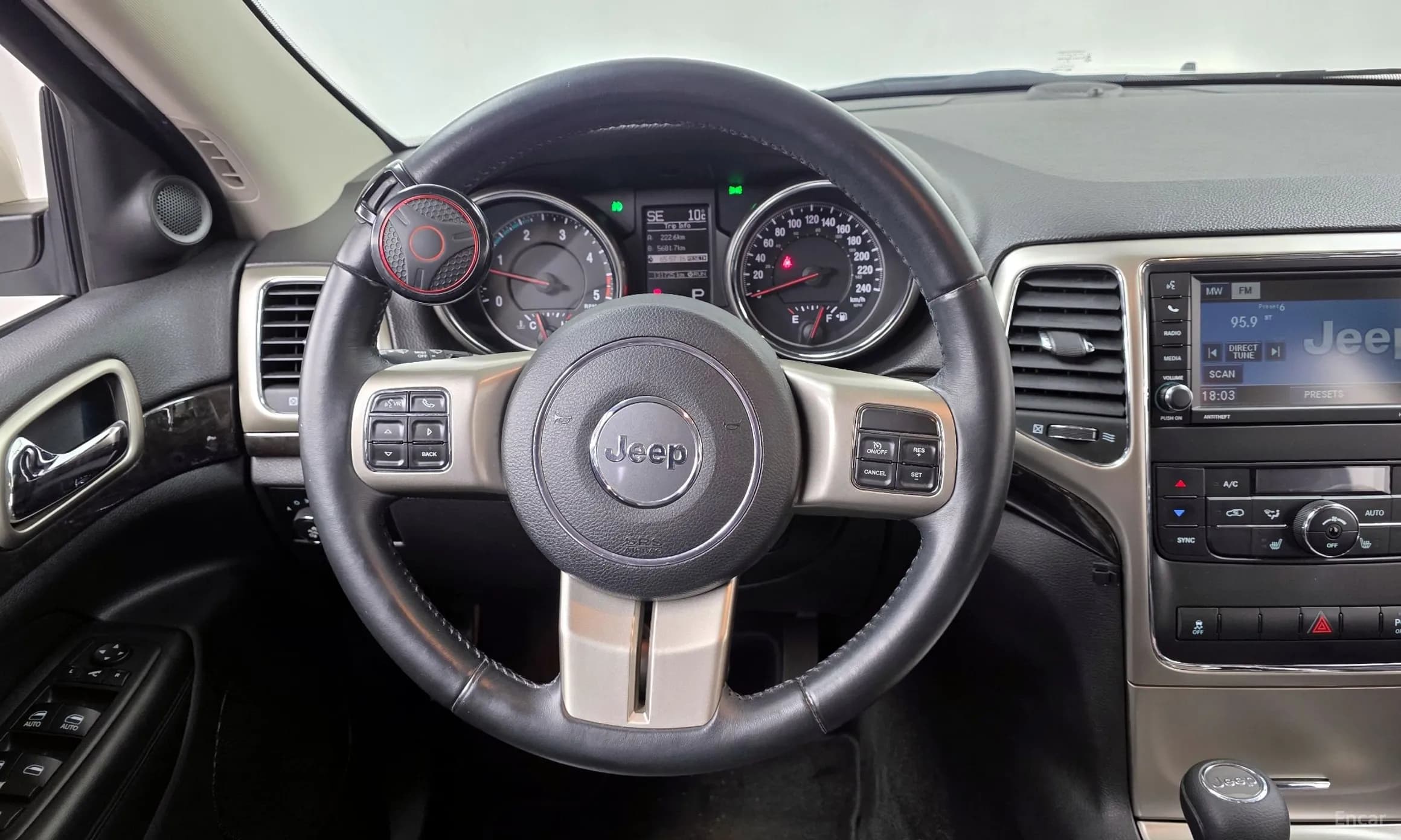 Grand Cherokee
