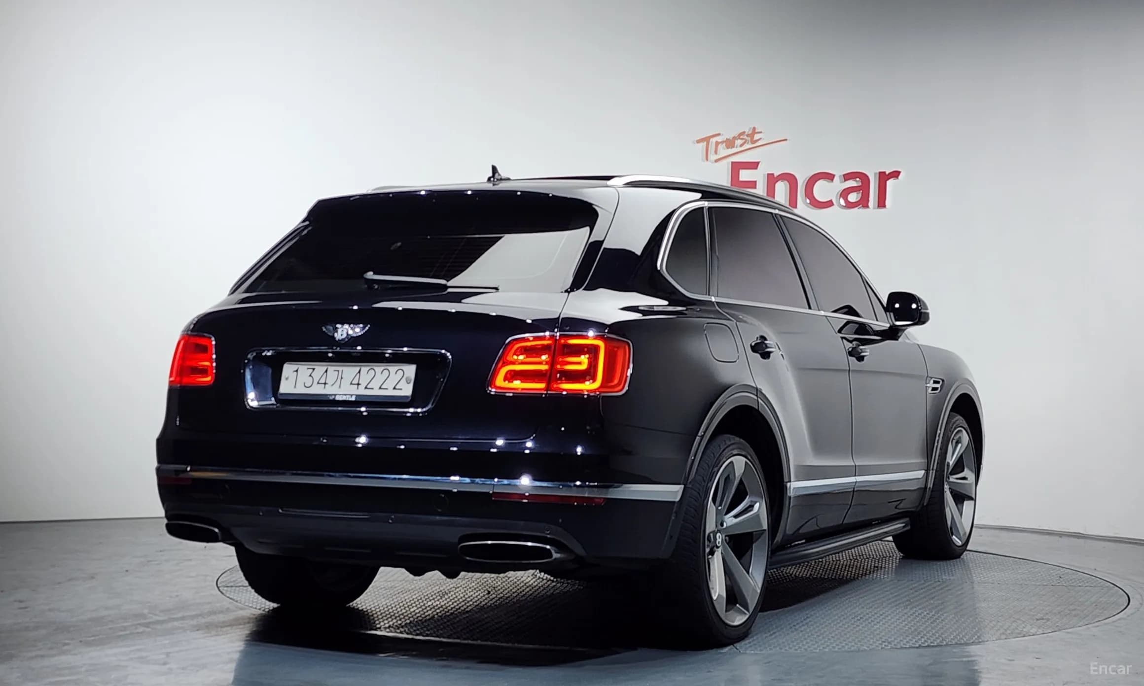 Bentayga