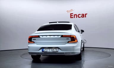 S90