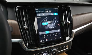 S90