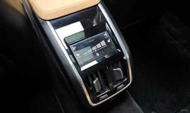 S90