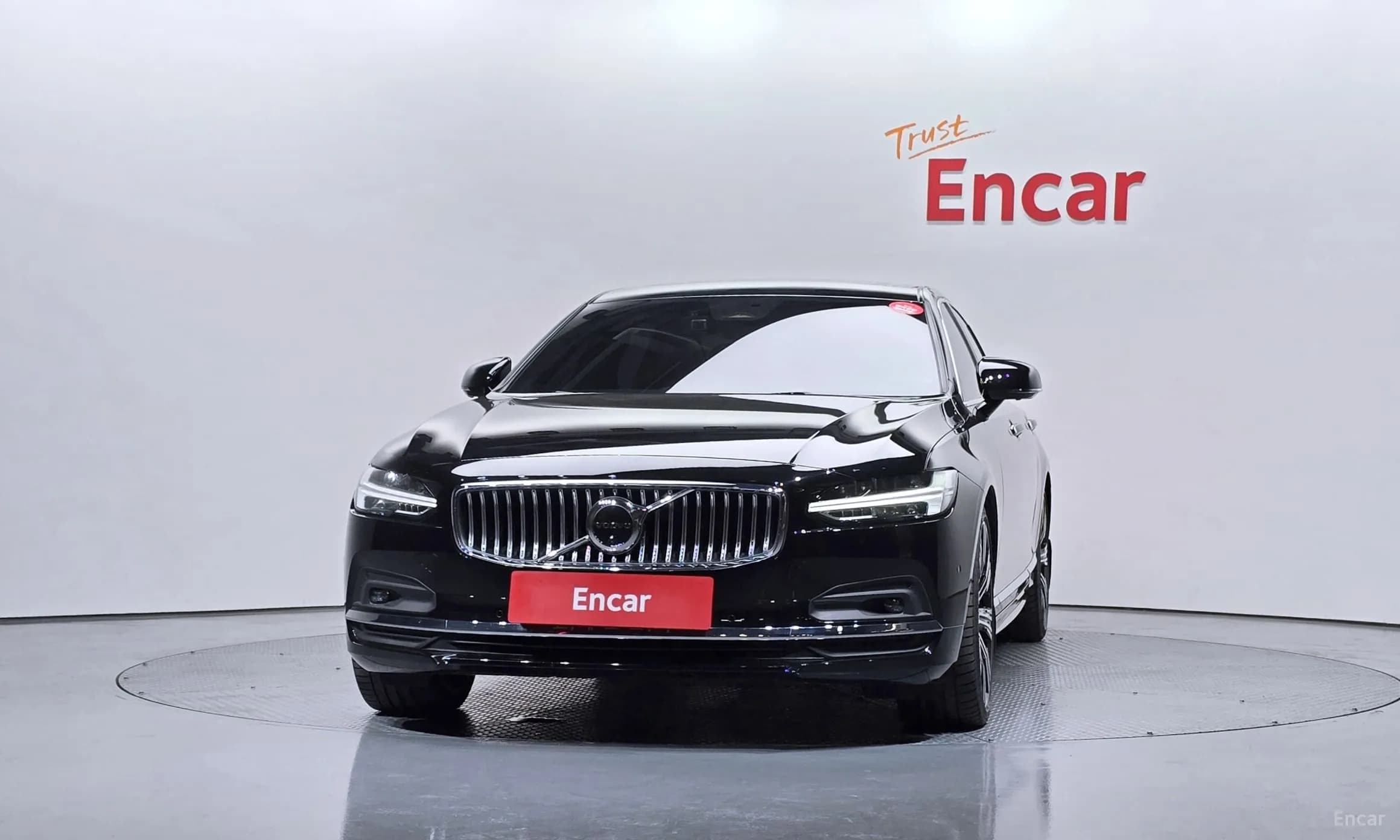 S90