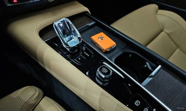 S90