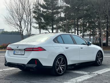 5 Series (G60)