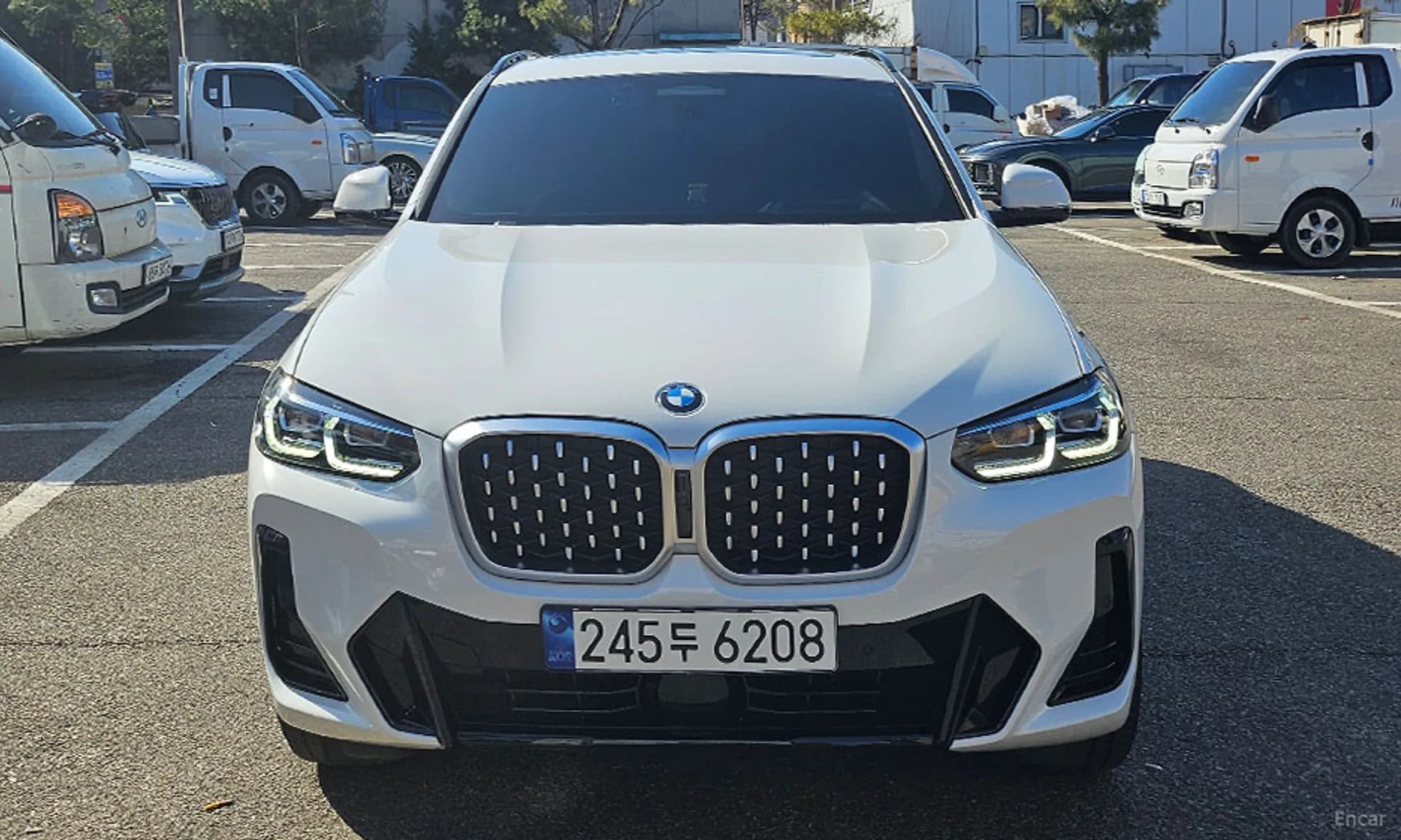 X4 (G02)