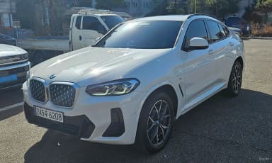 X4 (G02)