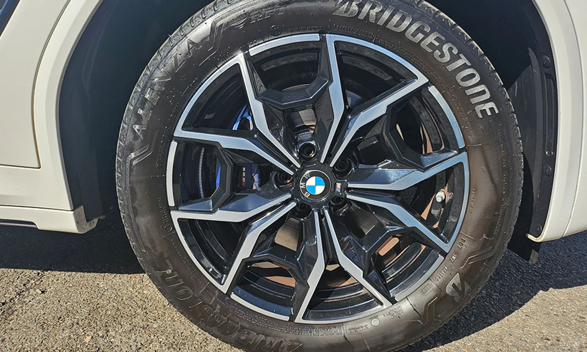 X4 (G02)