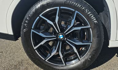 X4 (G02)