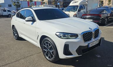 X4 (G02)
