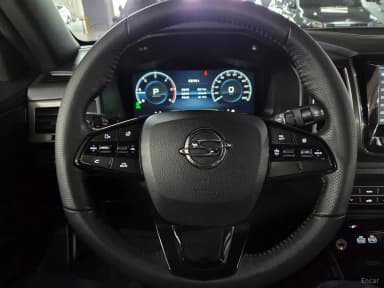 Rexton Sports Khan