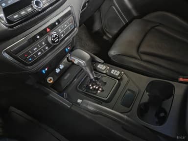 Rexton Sports Khan