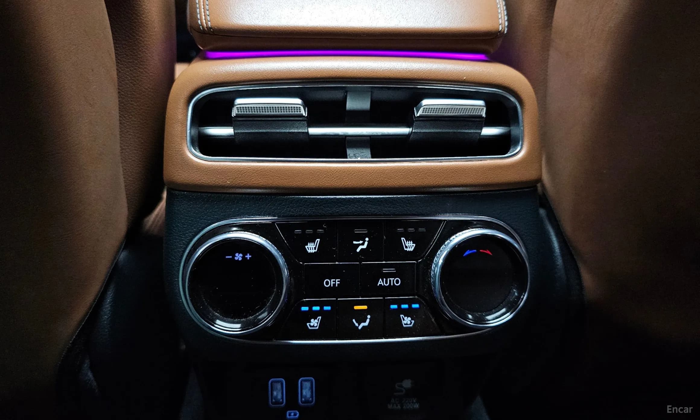 GV70