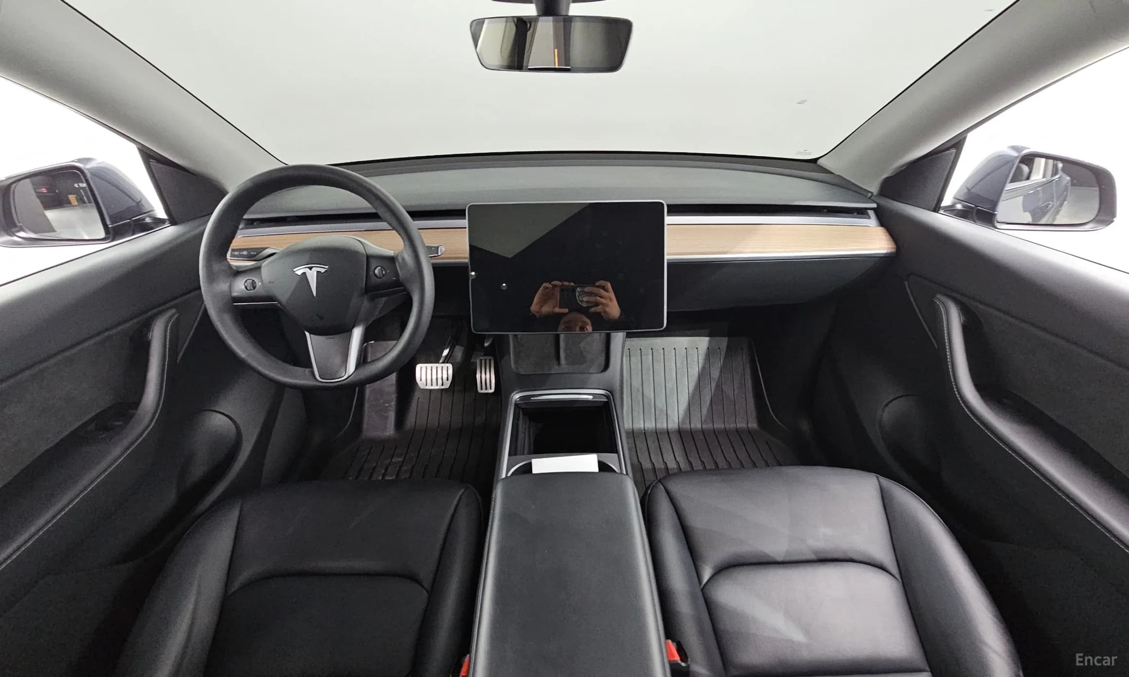 Model Y